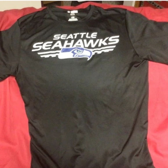 NFL SEATTLE Seahawks tshirt - Picture 1 of 3